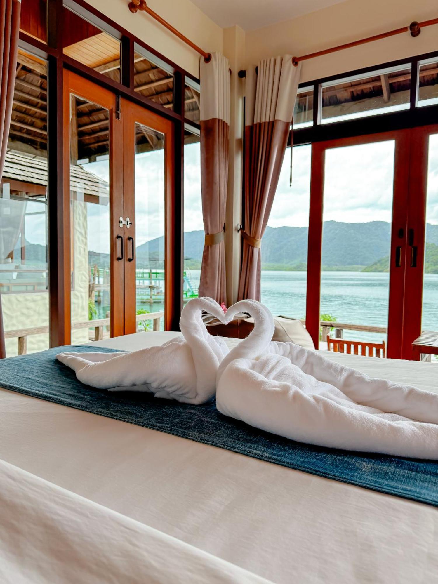 Salakphet Resort Koh Chang Exterior photo
