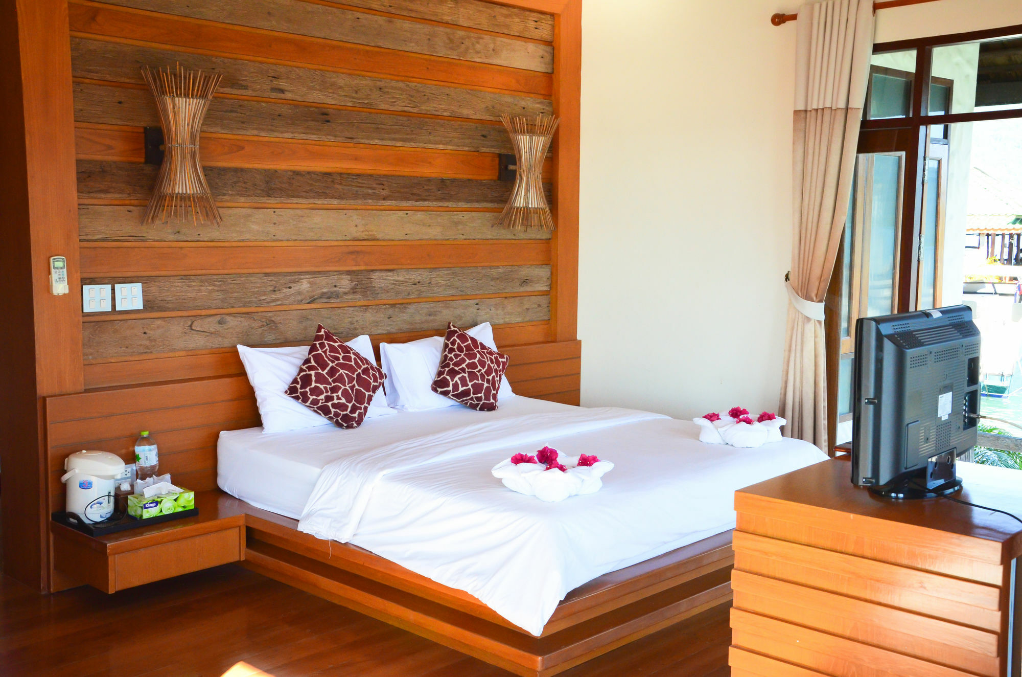 Salakphet Resort Koh Chang Exterior photo