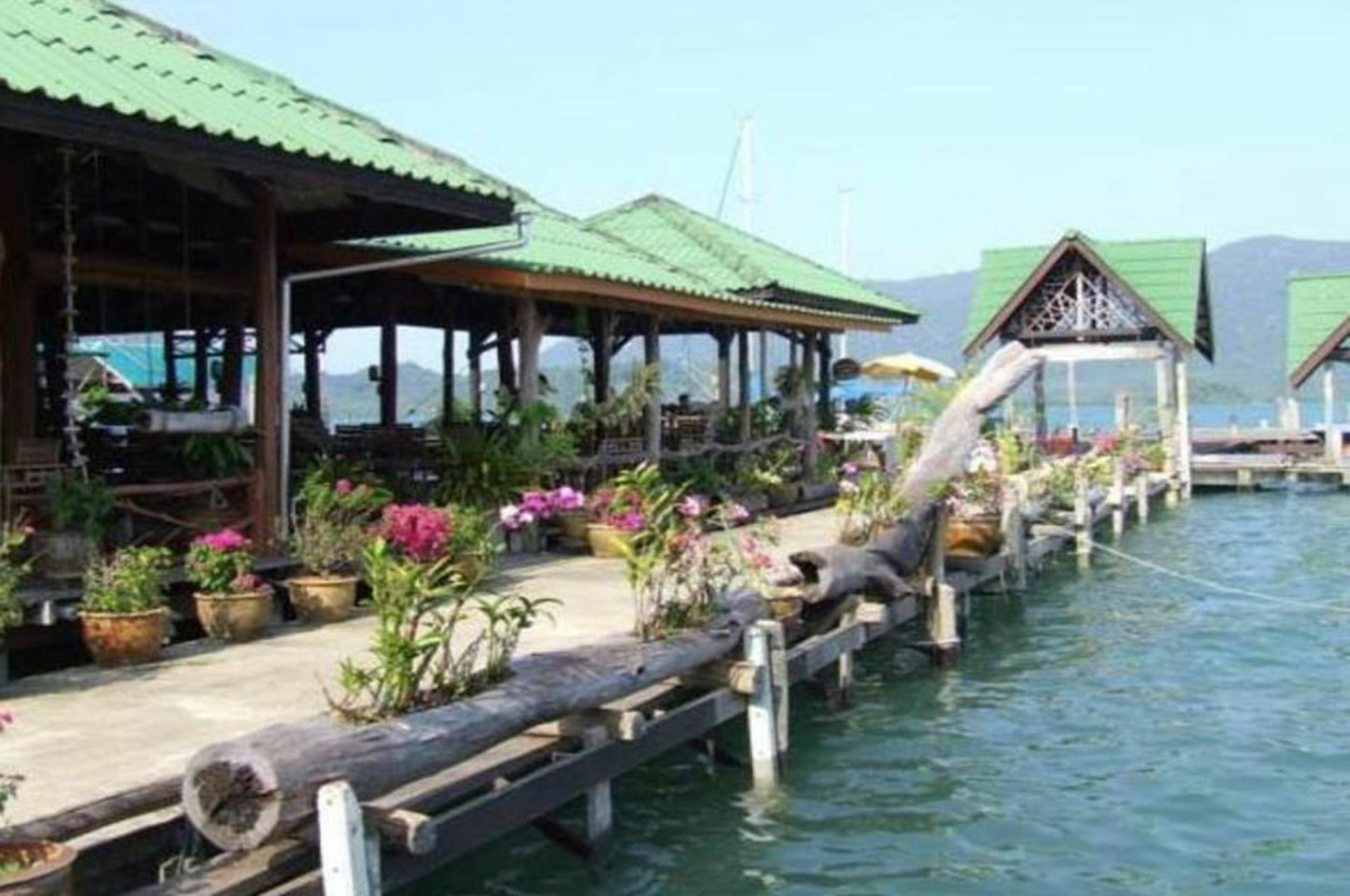 Salakphet Resort Koh Chang Exterior photo